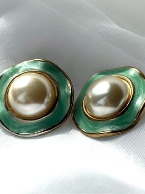 Pearl Center Green Enamel Clip-On Earrings - Womens Jewelry